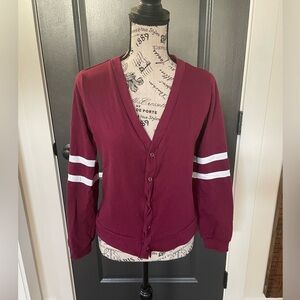 Weissman cardigan
106